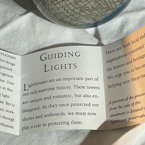 Li bien Christmas ornament one from the lighthouse series. - Picture 10 of 11